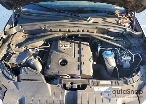 2015 Audi Q5 Premium Plus z USA, uszkodzony, nr VIN WA1LFAFP2FA009236